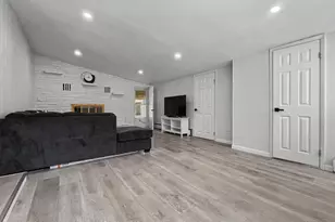 44 Straight Path, Rock Hill, NY 12775 - Photo 5