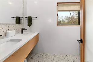 150 N Bedford Rd, Chappaqua, NY 10514 - Photo 21