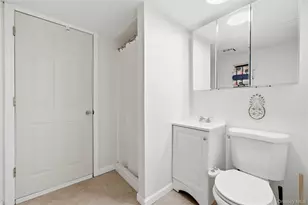 107 E Shore Rd, Lindenhurst, NY 11757 - Photo 33