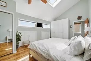 107 E Shore Rd, Lindenhurst, NY 11757 - Photo 27