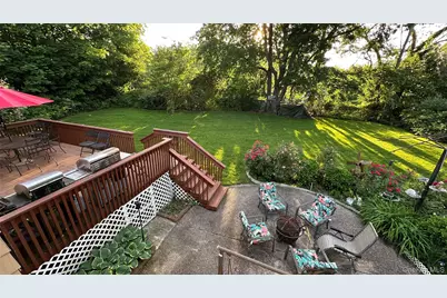 5 Highpoint Drive, Huntington, NY 11743 - Photo 3