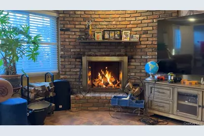 5 Highpoint Drive, Huntington, NY 11743 - Photo 17
