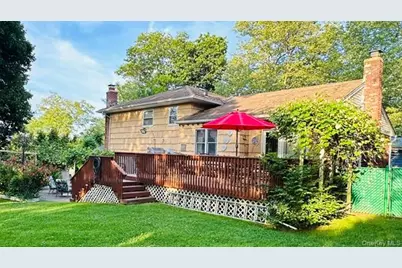 5 Highpoint Drive, Huntington, NY 11743 - Photo 11