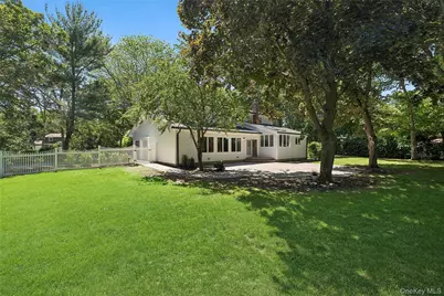 6 Washington Avenue, Dix Hills, NY 11746 - Photo 25
