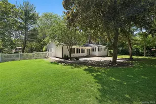 6 Washington Ave, Dix Hills, NY 11746 - Photo 25