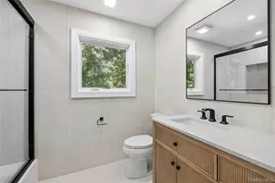 6 Washington Ave, Dix Hills, NY 11746 - Photo 21