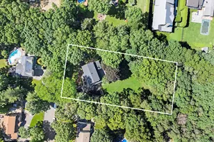 6 Washington Ave, Dix Hills, NY 11746 - Photo 27