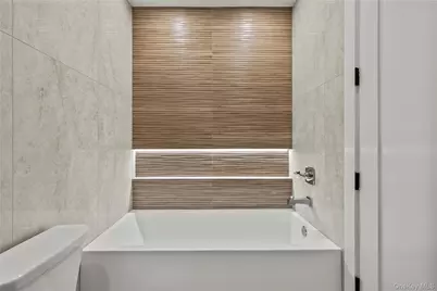 9 Lincoln Street #201, Spring Valley, NY 10977 - Photo 21