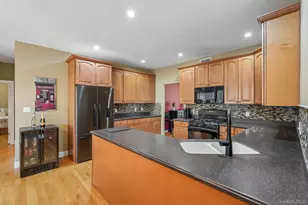 110 Winding Brook Ct, New Windsor, NY 12553 - Photo 17