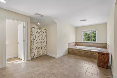 110 Winding Brook Court, New Windsor, NY 12553 - Photo 41