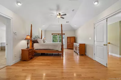110 Winding Brook Court, New Windsor, NY 12553 - Photo 35