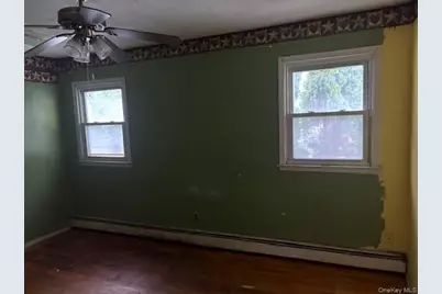 157 Hendrickson Avenue, Elmont, NY 11003 - Photo 9