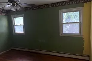 157 Hendrickson Ave, Elmont, NY 11003 - Photo 9