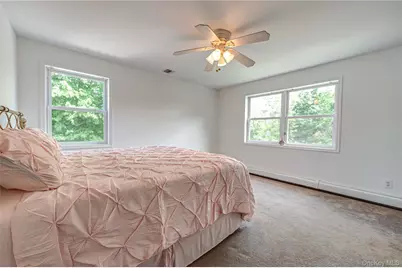 25 W Shore Drive, Patchogue, NY 11772 - Photo 25