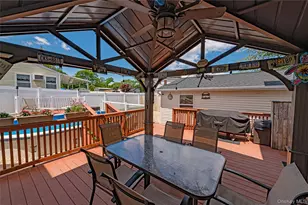 25 W Shore Dr, Patchogue, NY 11772 - Photo 49