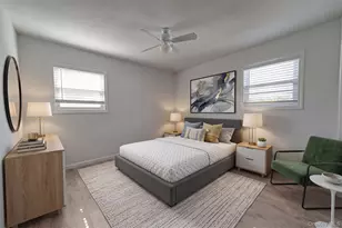 25 W Shore Dr, Patchogue, NY 11772 - Photo 21