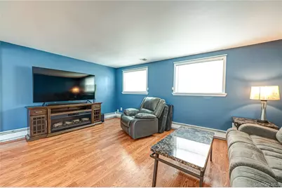 25 W Shore Drive, Patchogue, NY 11772 - Photo 35