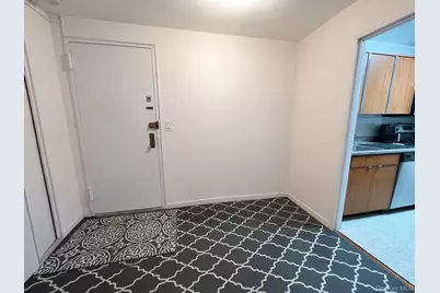 16 Lake Street #4E, White Plains, NY 10603 - Photo 3