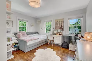 147 Locust Ave, Babylon, NY 11702 - Photo 17
