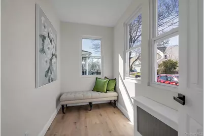 31 Walters Avenue, Syosset, NY 11791 - Photo 11