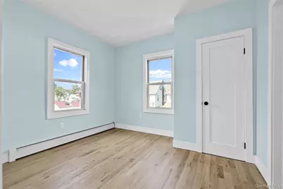 85-43 150th Street, Briarwood, NY 11435 - Photo 9