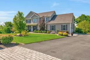 27 Wild Turkey Ln, Rock Tavern, NY 12575 - Photo 3