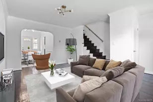 194-23 Station Rd, Flushing, NY 11358 - Photo 1