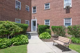 330 S Broadway, Tarrytown, NY 10591 - Photo 13