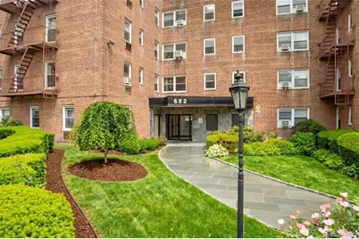682 Tuckahoe Road #1A, Yonkers, NY 10710 - Photo 21