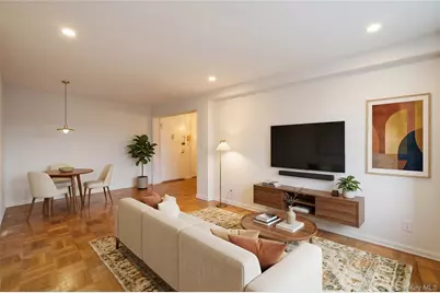 682 Tuckahoe Road #1A, Yonkers, NY 10710 - Photo 5