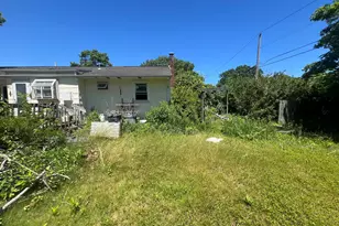 68 Alcolade Dr E, Shirley, NY 11967 - Photo 17