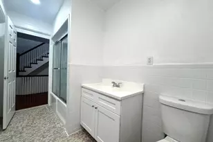 560 Taxter Rd, Elmsford, NY 10523 - Photo 25