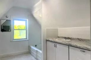 560 Taxter Rd, Elmsford, NY 10523 - Photo 31