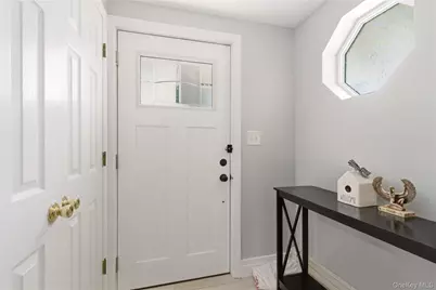 103 Wright Avenue, Deer Park, NY 11729 - Photo 23