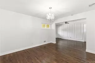 103 Wright Ave, Deer Park, NY 11729 - Photo 15