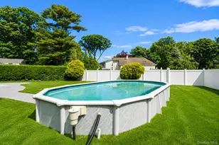 12 Sandalwood Dr, Smithtown, NY 11787 - Photo 23