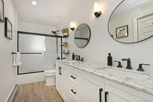 38 Maridon Ln, Commack, NY 11725 - Photo 33