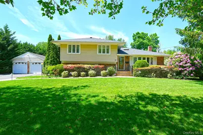 38 Maridon Lane, Commack, NY 11725 - Photo 3