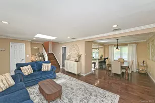 38 Maridon Ln, Commack, NY 11725 - Photo 9