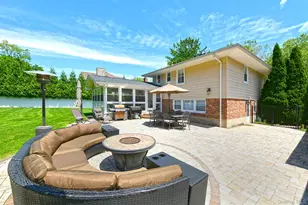 38 Maridon Ln, Commack, NY 11725 - Photo 35