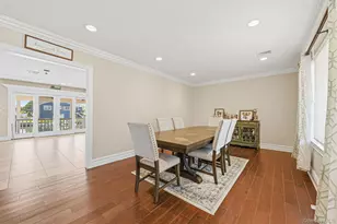 14 Jackson Pl, Massapequa, NY 11758 - Photo 5