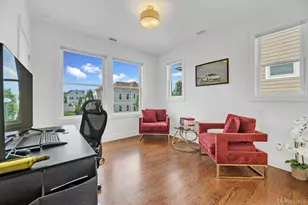 51 Island Pt, Bronx, NY 10464 - Photo 13