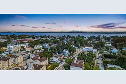 51 Island Point #51, Bronx, NY 10464 - Photo 19