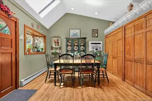61 Elbow Ln, Levittown, NY 11756 - Photo 3