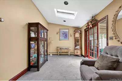 61 Elbow Lane, Levittown, NY 11756 - Photo 7