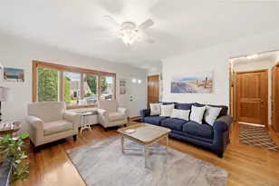 40 Lombardi Pl, Amityville, NY 11701 - Photo 7