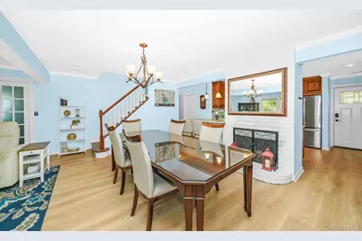 87 Tardy Lane N, Wantagh, NY 11793 - Photo 19