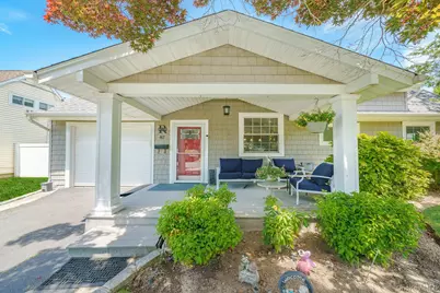 87 Tardy Lane N, Wantagh, NY 11793 - Photo 1