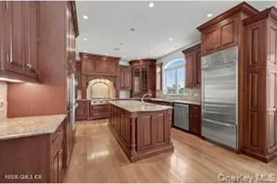 52 Francis Lane, Greenwich, CT 06831 - Photo 11