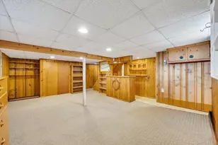 122 Lambert Ave, Farmingdale, NY 11735 - Photo 23
